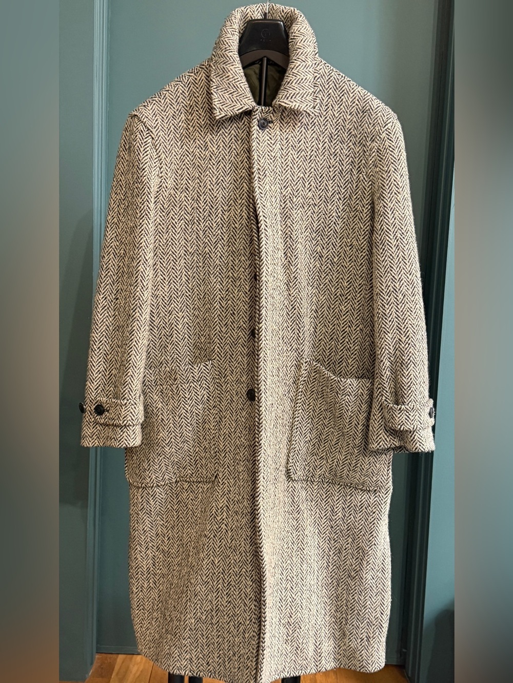 Todd Snyder Italian Wool Cream Permanent Herringbone Coat M gray Style Balmacaan
